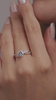 Solitário Moissainita 1ct com Zircônias Cravejada Fafellié